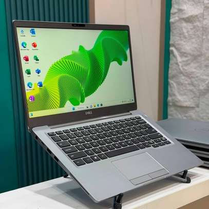 Dell Latitude 7400 – Intel Core i5 8ᵉ Génération image 3