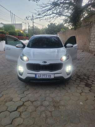 Kia sportage 2016 image 1