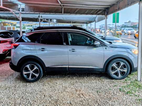 Peugeot 3008 2018 venant image 3