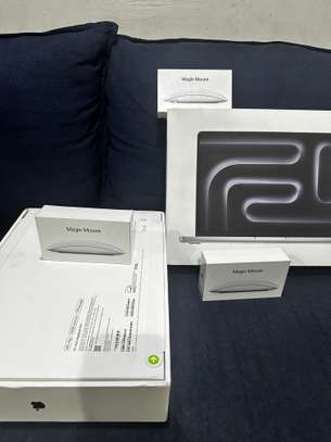 MacBook Pro M4 Max 36G/1To 14-inch image 4