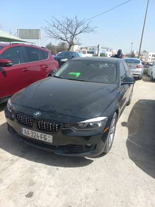 BMW  série 3 2013 image 2