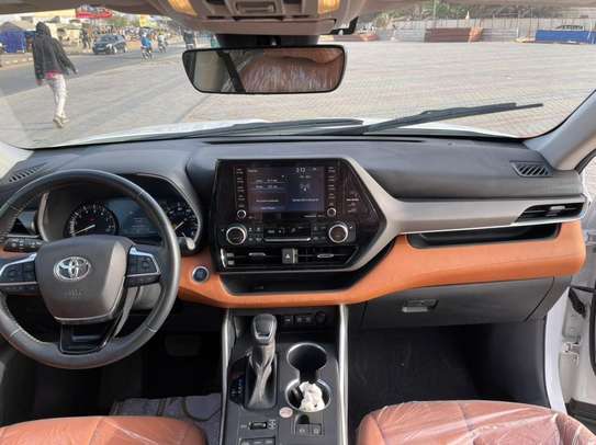 Toyota Highlander  Essence automatique  2020 déjà dédouané image 12