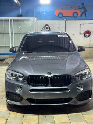 BMW x5 pack M image 1