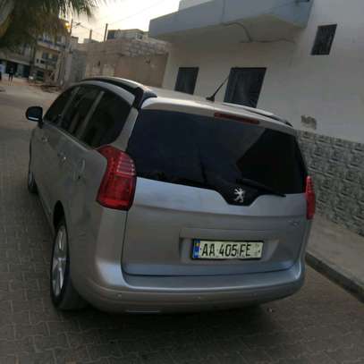 Peugeot 5008 image 7