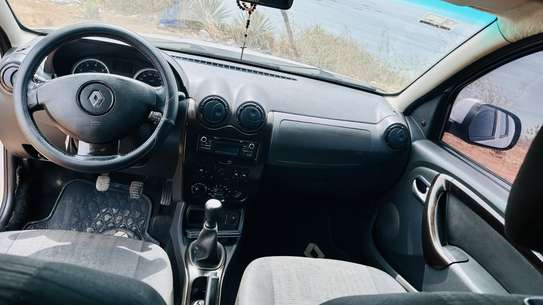 Renault Duster image 5