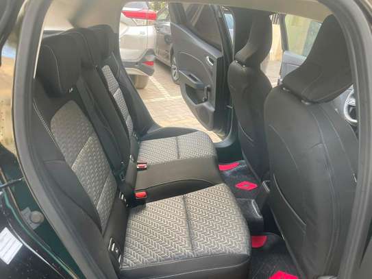 RENAULT CLIO 5 2020 image 3