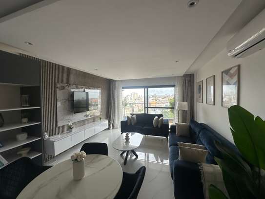 Appartement, une piscine à débordement, salle de sport image 7