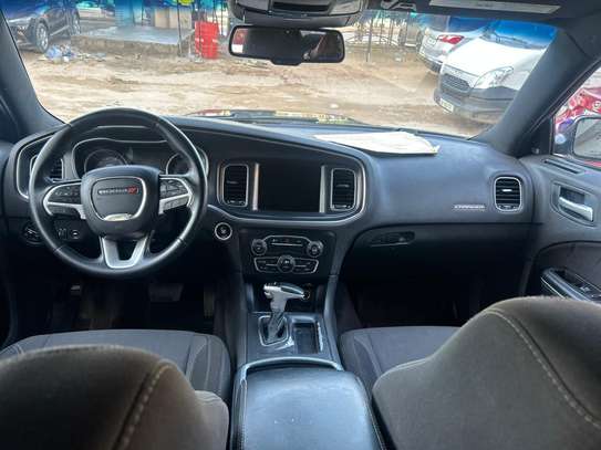 Dodge charge image 7