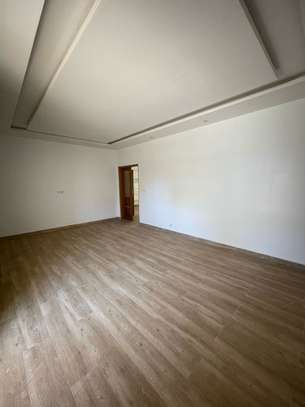 F4 Neuf Recasement BOA Almadies image 13