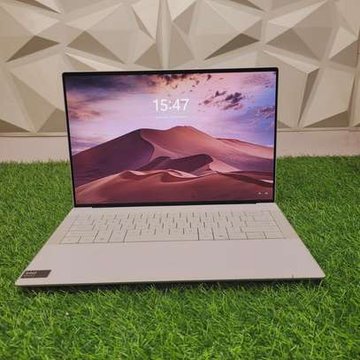 XPS 9440 RTX 4050 image 2