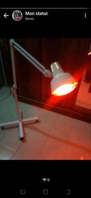Massage lampe à infrarouge image 1