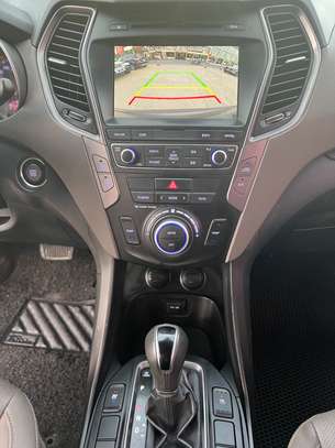 Hyundai Santafé venat coré diésel automatic full options image 9