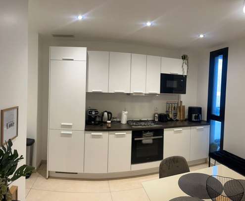 Appartement F2 meublé à louer – Résidence SIKI aux Almadies image 4