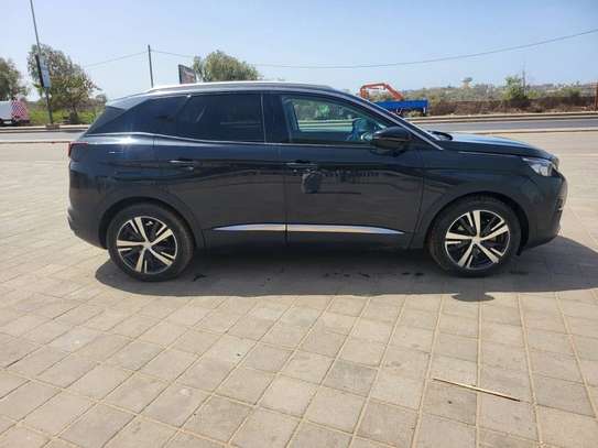 Peugeot 3008 2019 image 3