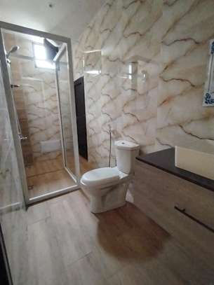 Appartement f4 à louer aux almadie image 2