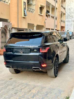 Ranger Rover sport 2019 image 4