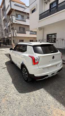 SSANGYONG TIVOLI 2017 DIESEL image 9