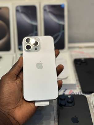 Iphone 16promax 256go esim image 2