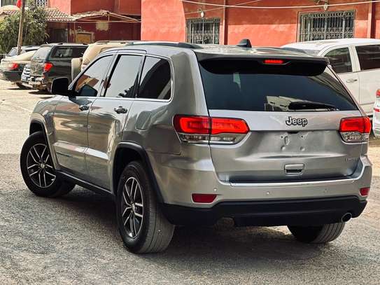 Jeep grand Cherokee limited 2017 image 4