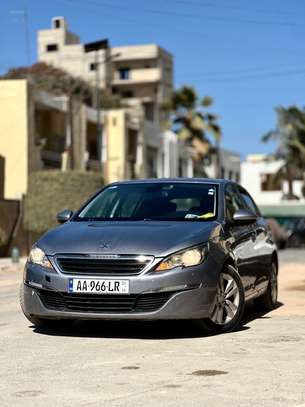 Peugeot 308 image 1