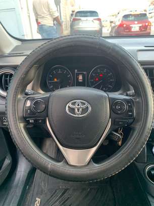 Toyota rav 4 Anne 2018 image 4