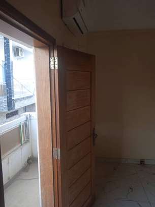 Studio 2 pièces séparées 2 toilettes image 5