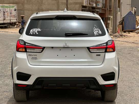 Mitsubishi RVR 2020 venant image 3