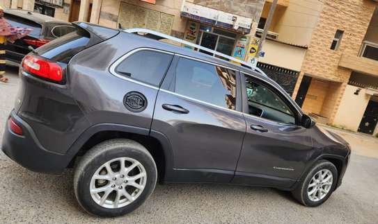 Jeep Cherokee 2016 image 9