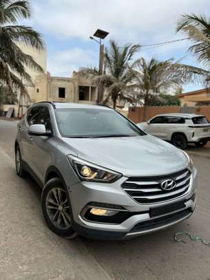 Hyundai santafé 🔘 Année :  2016 image 2