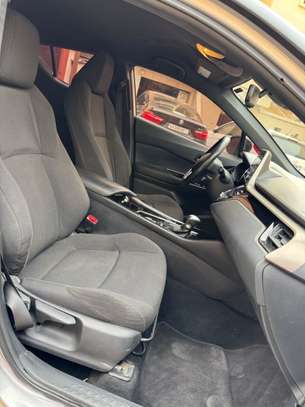 Toyota C-HR 2019 image 12