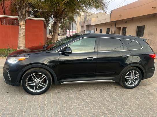 Hyundai Santafe XL limited 7 places image 4