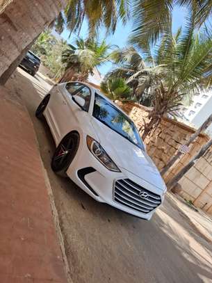 très belle elantra image 2