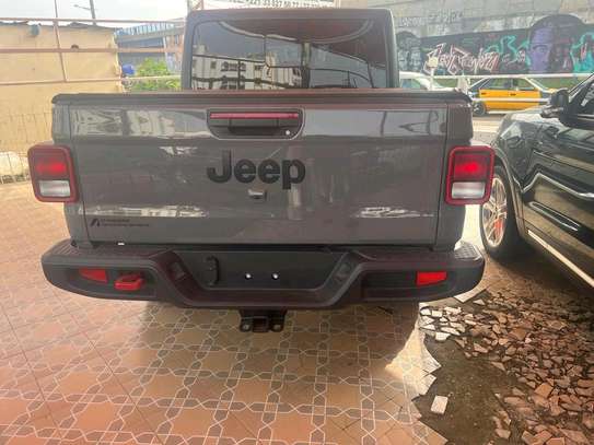 Jeep Gladiator 2022 image 2