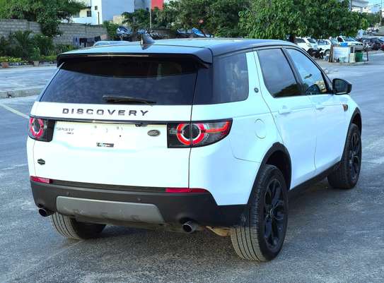 Land Rover Discovery Sport 2017 image 7