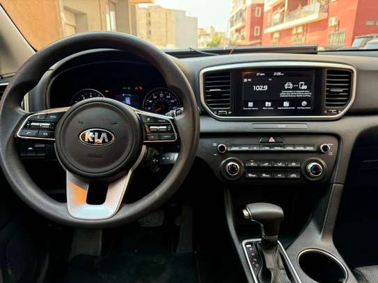 Kia sportage image 5