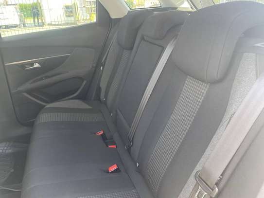 🚗 À Vendre : 4X4 Diesel Automatique – Très Bien Équipé ! 🚗 image 3