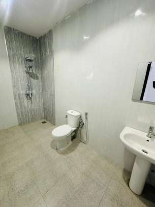 APPARTEMENT F4 À LOUER – ALMADIES RECASEMENT image 6