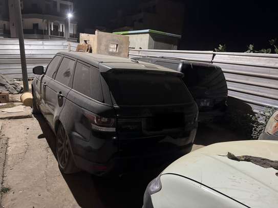 Range rover supercharged V6 Essence image 12