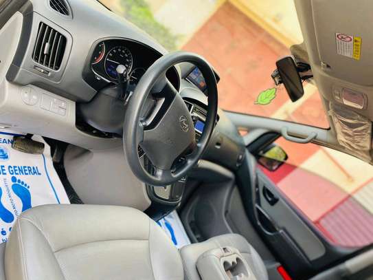 Hyundai starex 2017 image 11