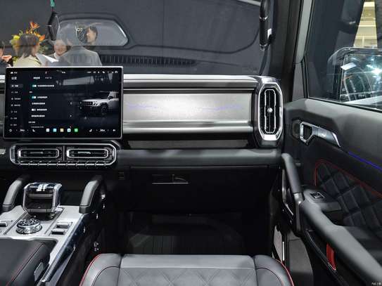 JETOUR T2 image 13