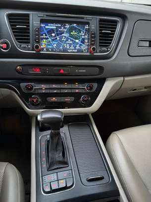 Kia carnival2017 à vendre image 5