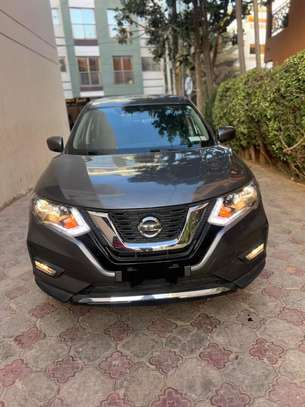Nissan Rogue 2017 image 2