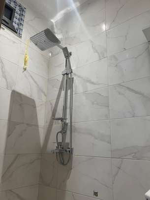 Appartement f4 à louer à la cité djily mbaye (immeuble neuf) image 6