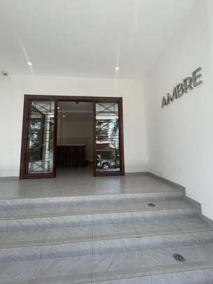 Appartement F4 à la Résidence Ambre Ngor- Almadie image 1