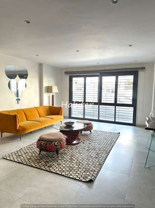 Appartement à louer au point E image 6