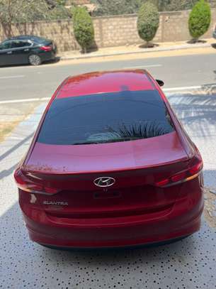 HYUNDAI ELANTRA 2017 image 4