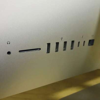 Apple iMac tout-en-un Argent Écran Large Design image 5