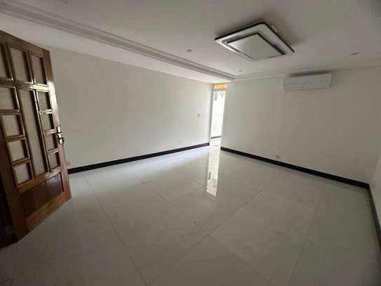 Appartement f4 à Mermoz image 2