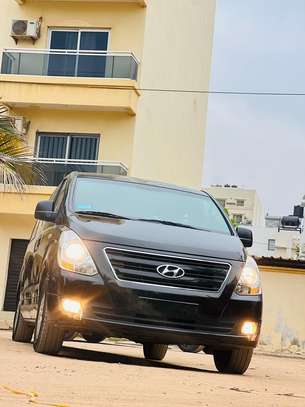 Hyundai Starex 2017 : 12 places image 4