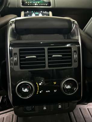 RANGE ROVER SPORT HST 2020 image 14